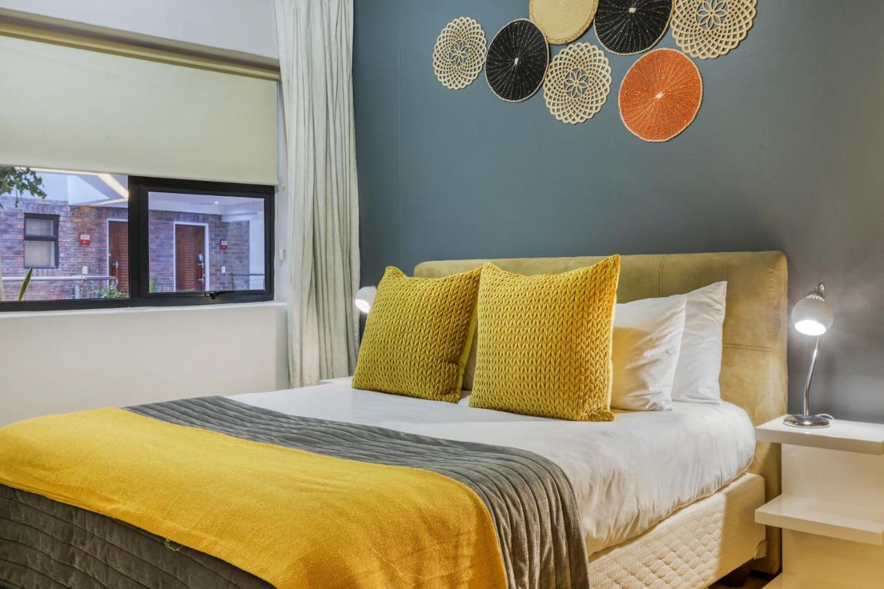 Authentic Cape Town Apartment Near The Waterfront Екстериор снимка